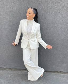 Tia Mowry feet photo thumbnail
