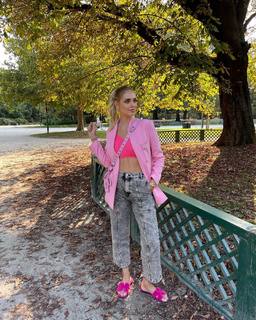 Chiara Ferragni feet photo thumbnail