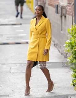 Gabrielle Union feet photo thumbnail