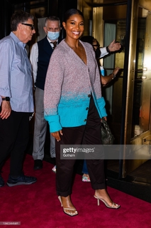 Gabrielle Union feet photo thumbnail