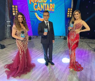 Cynthia Rodríguez feet photo thumbnail