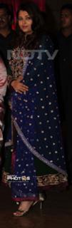 Aishwarya Rai Bachchan feet photo thumbnail