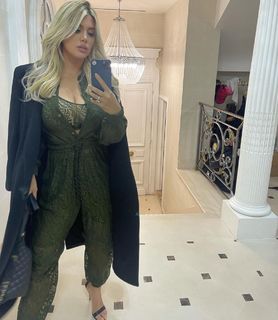 Wanda Nara feet photo thumbnail