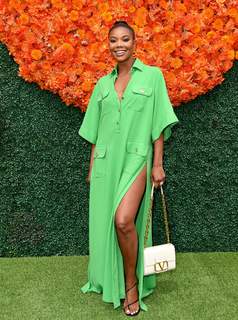 Gabrielle Union feet photo thumbnail