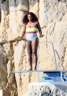 Serena Williams feet photo thumbnail