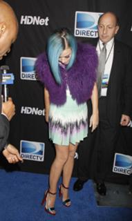 Katy Perry feet photo thumbnail