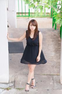 Ai Shinozaki feet photo thumbnail