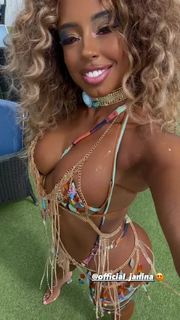 Qimmah Russo feet photo thumbnail