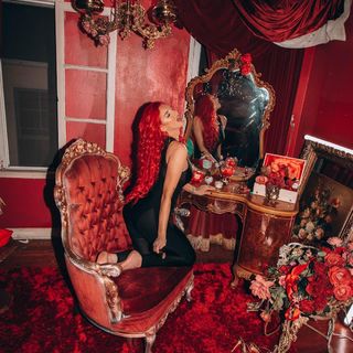 Justina Valentine feet photo thumbnail