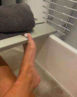 Chloe Ferry feet photo thumbnail
