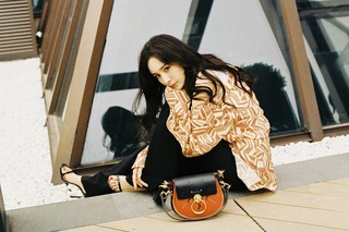 Mi Yang feet photo thumbnail