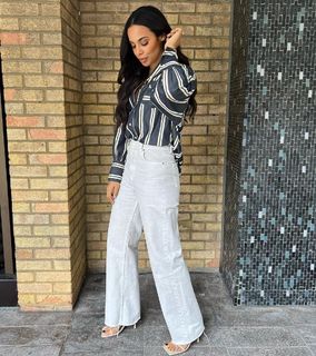 Rochelle Humes feet photo thumbnail