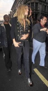 Sienna Miller feet photo thumbnail