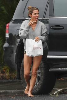 Elsa Pataky feet photo thumbnail