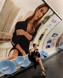 Iris Mittenaere feet photo thumbnail