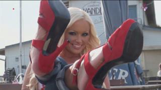 Daniela Katzenberger feet photo thumbnail