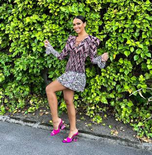 Cristina Pedroche feet photo thumbnail