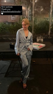 AnnaSophia Robb feet photo thumbnail