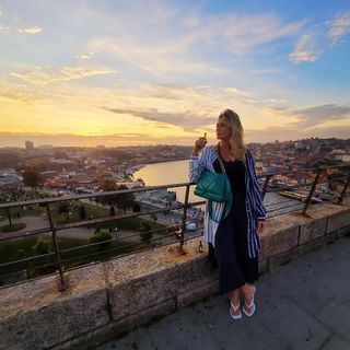 Lívia Andrade feet photo thumbnail