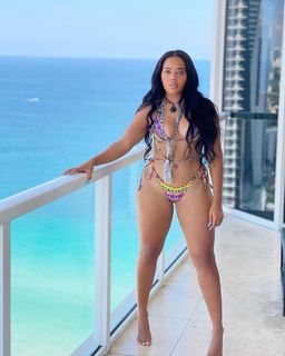 Angela Simmons feet photo thumbnail
