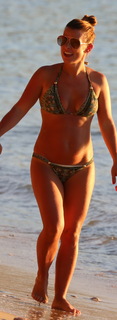 Coleen Rooney feet photo thumbnail