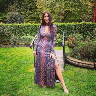 Imogen Thomas feet photo thumbnail