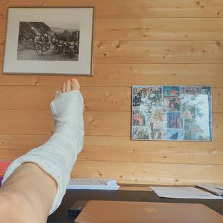 Joanna Jablczynska feet photo thumbnail
