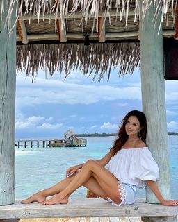 Severina Kojic feet photo thumbnail