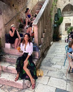 Severina Kojic feet photo thumbnail