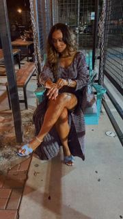 Jilly Anais feet photo thumbnail