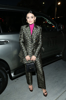 Lucy Hale feet photo thumbnail