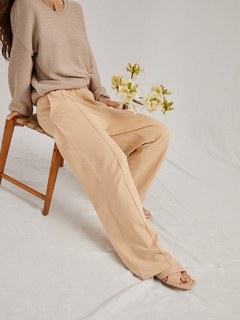 Lena Meyer-Landrut feet photo thumbnail