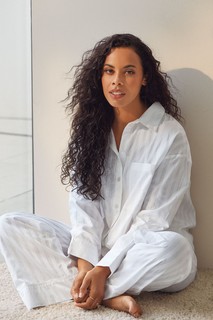 Rochelle Humes feet photo thumbnail
