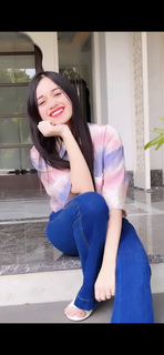 Jannat Zubair Rahmani feet photo thumbnail