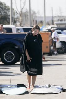 Leighton Meester feet photo thumbnail
