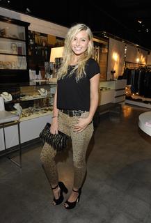 Aly Michalka feet photo thumbnail