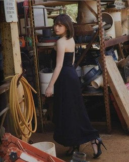 Ai Shinozaki feet photo thumbnail