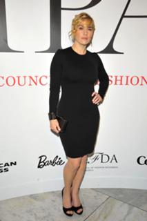 Kate Winslet feet photo thumbnail