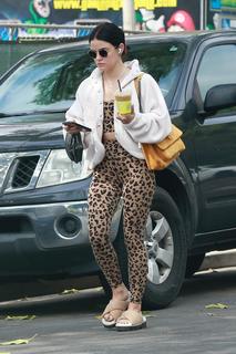 Lucy Hale feet photo thumbnail