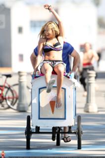Ashley Tisdale feet photo thumbnail