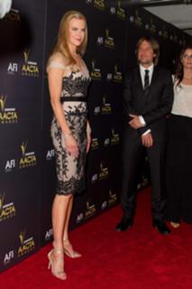 Nicole Kidman feet photo thumbnail