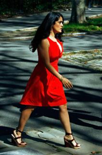 Salma Hayek feet photo thumbnail