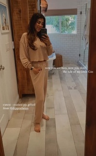 Daniella Monet feet photo thumbnail