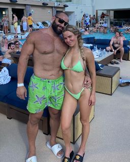 C.J. Perry Barnyashev feet photo thumbnail