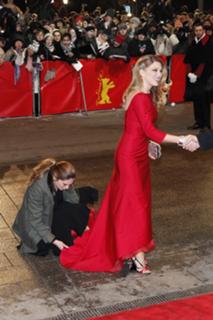 Léa Seydoux feet photo thumbnail