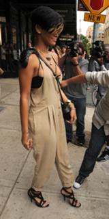 Rihanna feet photo thumbnail