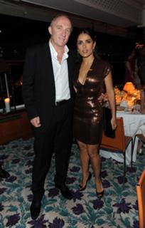 Salma Hayek feet photo thumbnail