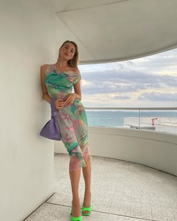 Elsa Hosk feet photo thumbnail