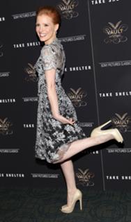 Jessica Chastain feet photo thumbnail