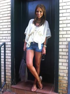 Paula Echevarría feet photo thumbnail